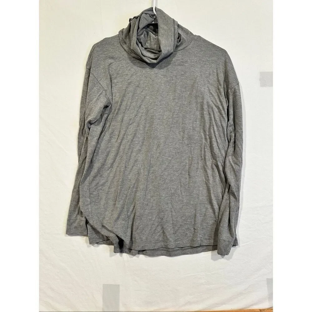 Max Mara Leisure Grey Long Sleeve Turtleneck, fits S/M